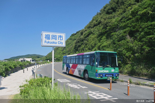 权威股票配资 “五一”跨境游“双向奔赴”：出境小众免签国成新宠，入境订单激增130%